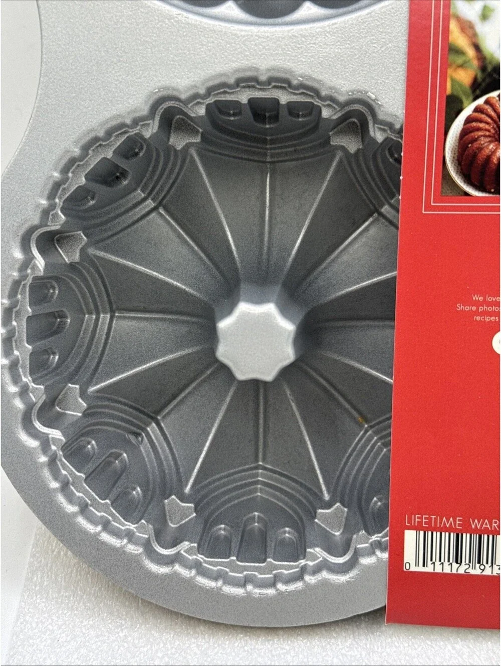 Nordic Ware Gold Bundt Quartet 4 Bundt Cake Pan 5.5” X 3” 4 Different Designs